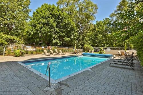 1237 North Shore Boulevard|Unit #404, Burlington, ON - Outdoor With In Ground Pool With Backyard