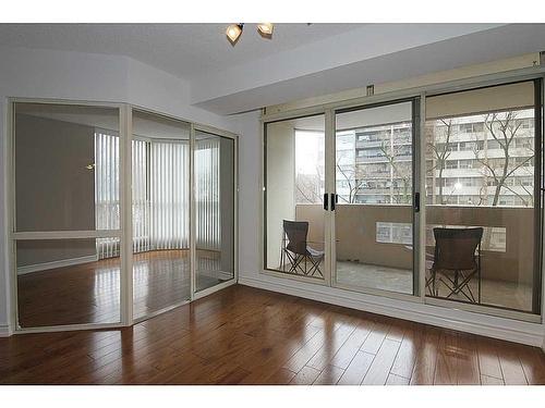 1237 North Shore Boulevard|Unit #404, Burlington, ON - Indoor Photo Showing Other Room