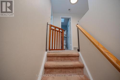 92 Highland Crescent, Kitchener, ON - Indoor Photo Showing Other Room