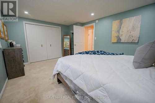 92 Highland Crescent, Kitchener, ON - Indoor Photo Showing Bedroom