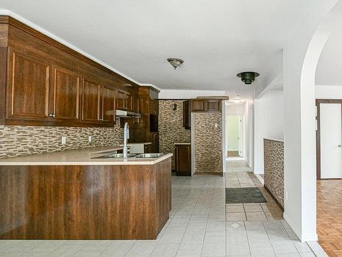 Cuisine - 5680 Ch. Des Hauteurs, Sainte-Adèle, QC - Indoor Photo Showing Kitchen With Double Sink