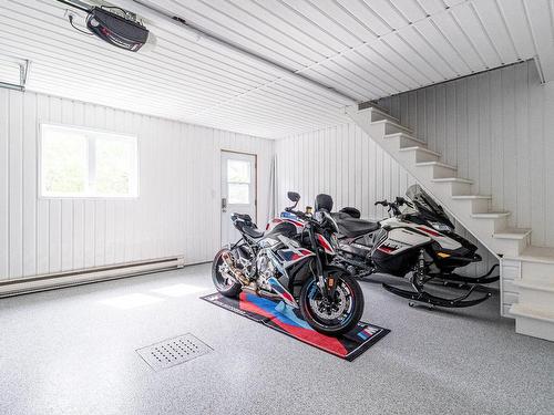 Garage - 872 Rue De Gibraltar, Sherbrooke (Brompton/Rock Forest/Saint-Élie/Deauville), QC - Indoor Photo Showing Other Room