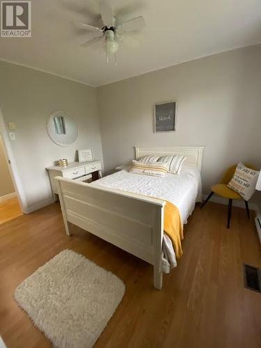 10 Hillview Extension Street, Glovertown, NL - Indoor Photo Showing Bedroom