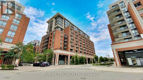 2207 - 830 Lawrence Avenue W, Toronto (Yorkdale-Glen Park), ON - Outdoor With Balcony With Facade