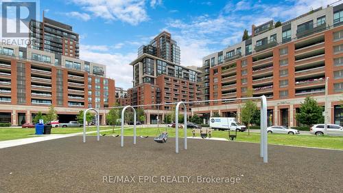 2207 - 830 Lawrence Avenue W, Toronto (Yorkdale-Glen Park), ON - Outdoor With Balcony With Facade