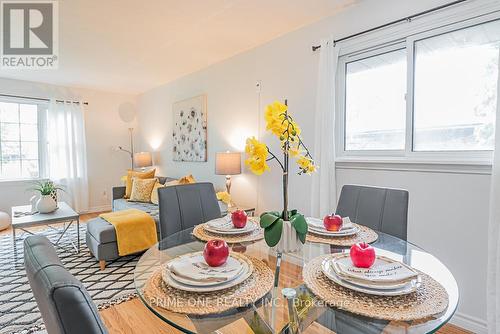 1128 Hilltop Street, Peterborough (Otonabee), ON - Indoor Photo Showing Dining Room