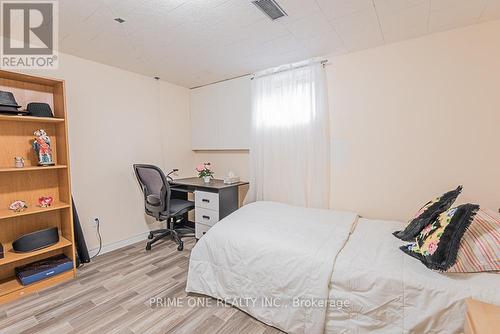 1128 Hilltop Street, Peterborough (Otonabee), ON - Indoor Photo Showing Bedroom