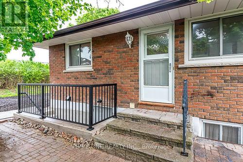 1128 Hilltop Street, Peterborough (Otonabee), ON - Outdoor With Exterior