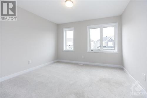 261 Surface Lane, Ottawa, ON - Indoor Photo Showing Other Room