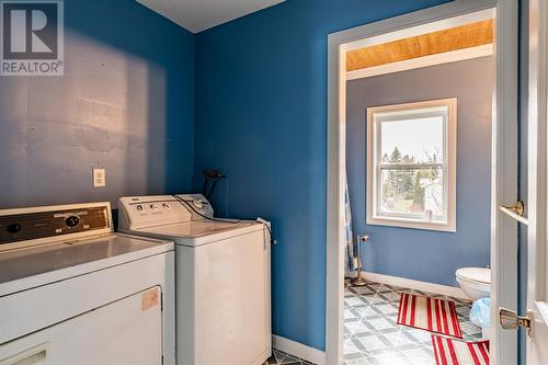 1290 Portugal Cove Road, Portugal Cove-St Philips, NL - Indoor Photo Showing Laundry Room