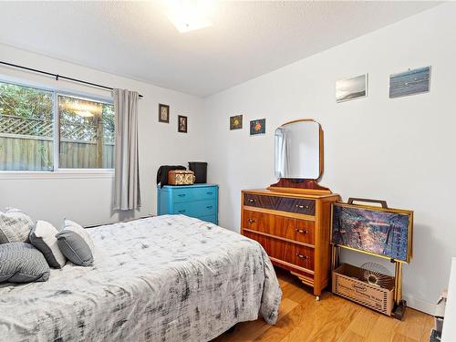 112-3185 Barons Rd, Nanaimo, BC - Indoor Photo Showing Bedroom