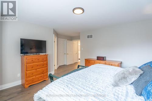 2265 Brays Lane, Oakville (Glen Abbey), ON - Indoor Photo Showing Bedroom