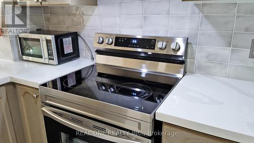 85 - 4600 Kimbermount Avenue, Mississauga, ON - Indoor Photo Showing Kitchen