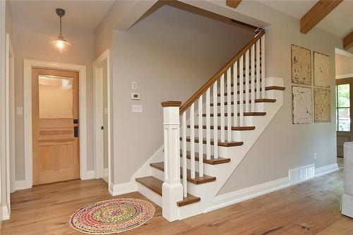 26 Corbett Avenue, St. Catharines, ON - Indoor Photo Showing Other Room