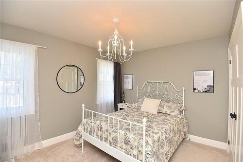 26 Corbett Avenue, St. Catharines, ON - Indoor Photo Showing Bedroom