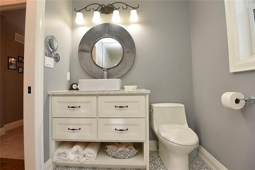 26 Corbett Avenue, St. Catharines, ON - Indoor Photo Showing Bathroom