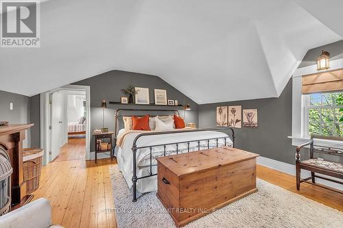 1288 Brock Road, Hamilton, ON - Indoor Photo Showing Bedroom