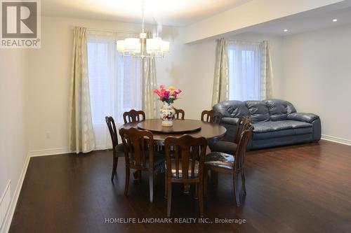 18 Wandering Glider Trail, Bradford West Gwillimbury (Bradford), ON - Indoor Photo Showing Dining Room