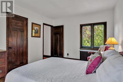 82 Dublin Street, Peterborough (Downtown), ON - Indoor Photo Showing Bedroom