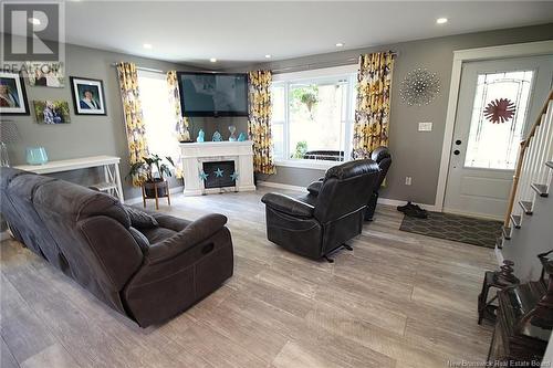 184 Brunswick Street, St George, NB - Indoor Photo Showing Living Room With Fireplace