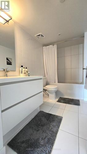 1508 - 85 Queens Wharf Road, Toronto (Waterfront Communities), ON - Indoor Photo Showing Bathroom