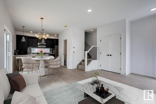 8303 87 St Nw, Edmonton, AB - Indoor Photo Showing Living Room