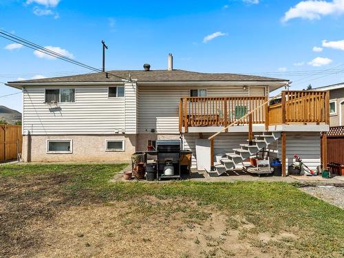 1011 Surrey Ave, Kamloops, BC - Outdoor With Deck Patio Veranda With Exterior