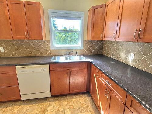 6064 Renton Rd South, Port Alberni, BC 