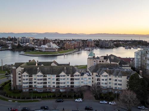 621-50 Songhees Rd, Victoria, BC - Outdoor With Body Of Water With View