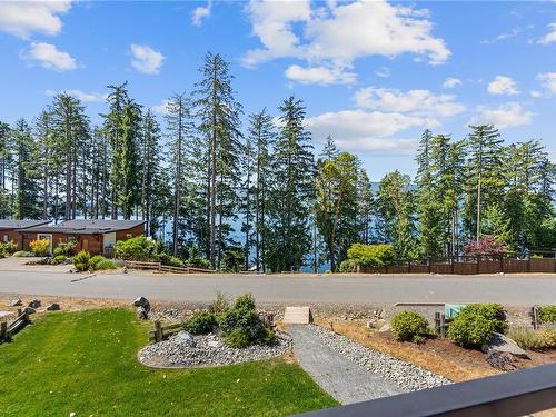 7477 Cottage Way, Lake Cowichan, BC 