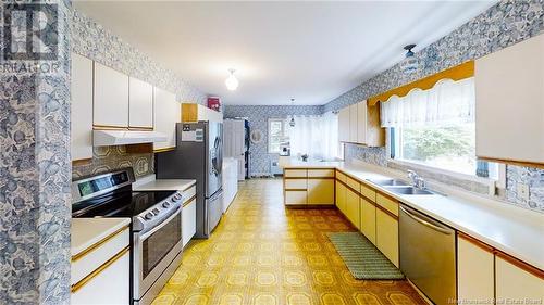 11 Charles Street, Sackville, NB - Indoor Photo Showing Kitchen With Double Sink