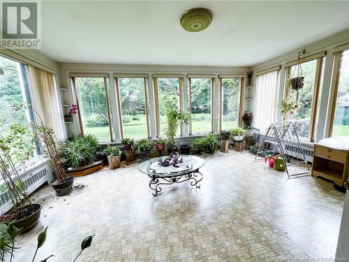 11 Charles Street, Sackville, NB - Indoor Photo Showing Living Room