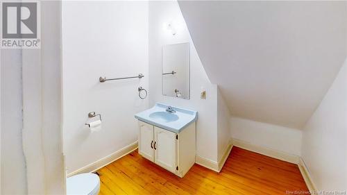 11 Charles Street, Sackville, NB - Indoor Photo Showing Bathroom