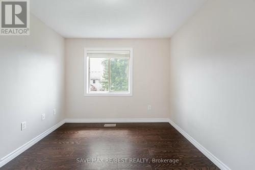 43 Sinclair Street, Guelph (Pine Ridge), ON - Indoor Photo Showing Other Room