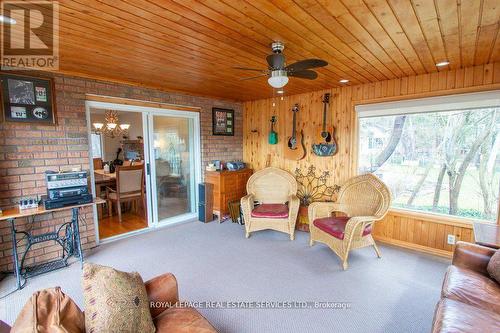 91 Riverside Drive, Kawartha Lakes (Bobcaygeon), ON -  With Fireplace