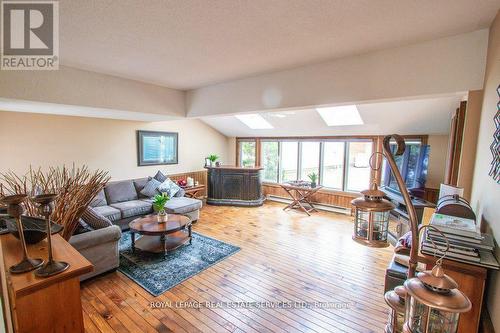 91 Riverside Drive, Kawartha Lakes (Bobcaygeon), ON - Indoor