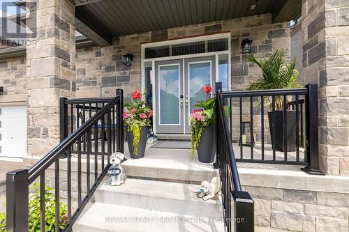 32 Paddington Grove, Barrie, ON - Outdoor