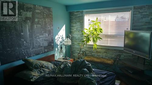 263 Oak Park Avenue, Toronto (Woodbine-Lumsden), ON - Indoor Photo Showing Other Room