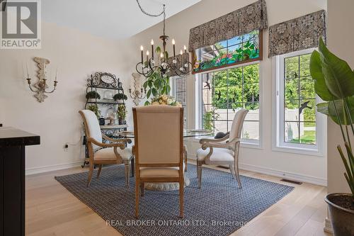 23 Howard Williams Court, Uxbridge, ON - Indoor Photo Showing Dining Room