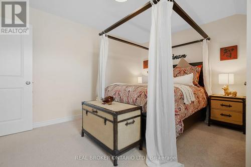 23 Howard Williams Court, Uxbridge, ON - Indoor Photo Showing Bedroom