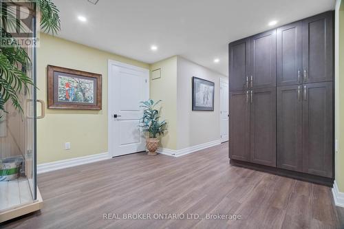 23 Howard Williams Court, Uxbridge, ON - Indoor Photo Showing Other Room