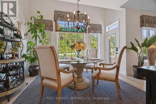 23 Howard Williams Court, Uxbridge, ON - Indoor Photo Showing Dining Room