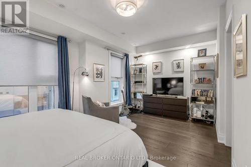 869 Clark Avenue W, Vaughan (Brownridge), ON - Indoor Photo Showing Bedroom