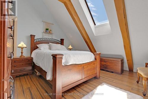 112 Farmstead Road, Kawartha Lakes (Manilla), ON - Indoor Photo Showing Bedroom