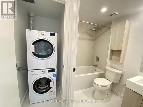 S808 - 180 Mill Street, Toronto (Waterfront Communities), ON - Indoor Photo Showing Laundry Room