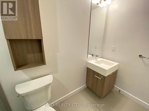 S808 - 180 Mill Street, Toronto (Waterfront Communities), ON - Indoor Photo Showing Bathroom