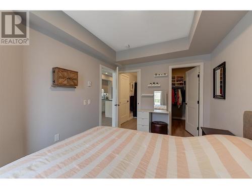 685 Boynton Place Unit# 52, Kelowna, BC - Indoor Photo Showing Bedroom