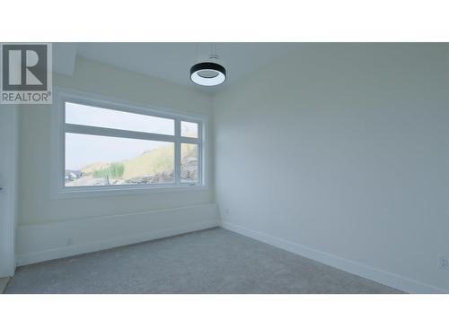 402 Trestle Ridge Drive, Kelowna, BC - Indoor Photo Showing Other Room