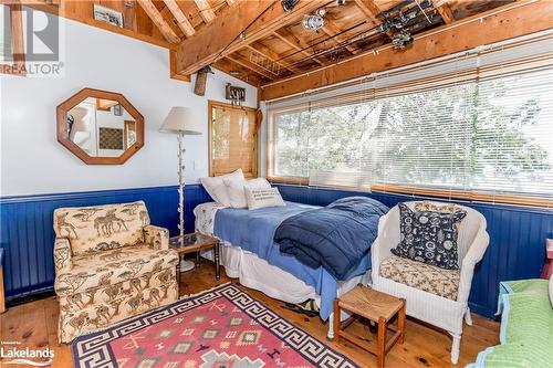 1641 Walkers Point Road, Gravenhurst, ON - Indoor Photo Showing Bedroom