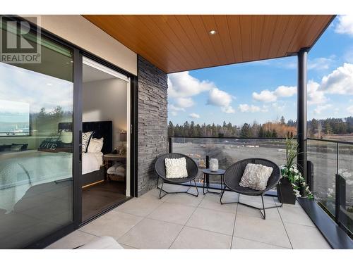 3000 Ariva Drive Unit# 3205, Kelowna, BC - Outdoor With Exterior